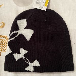 NWT Under Armour Beanie